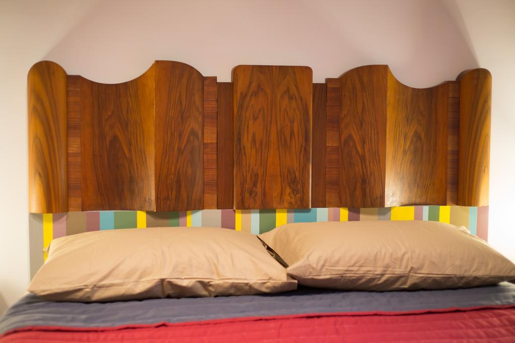 Bed and Breakfast The Foria House By House In Nápoles Habitación foto