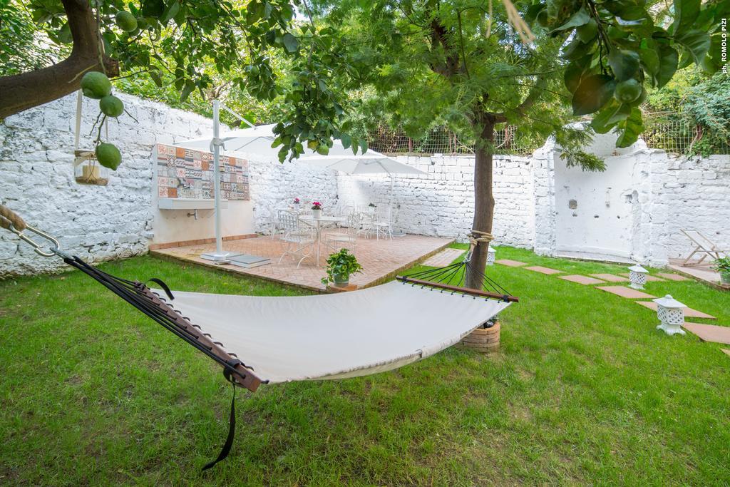 Bed and Breakfast The Foria House By House In Nápoles Exterior foto