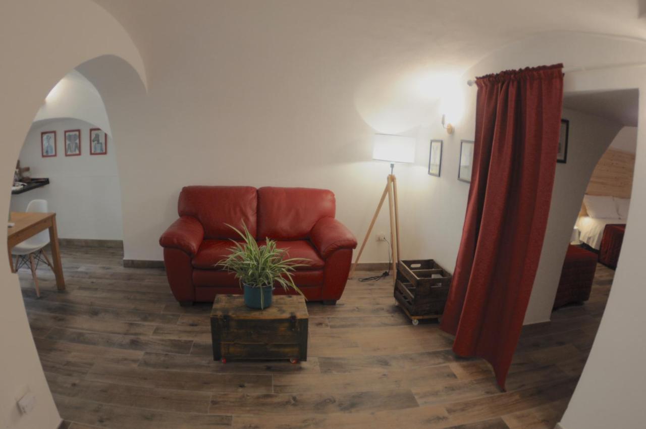 Bed and Breakfast The Foria House By House In Nápoles Exterior foto