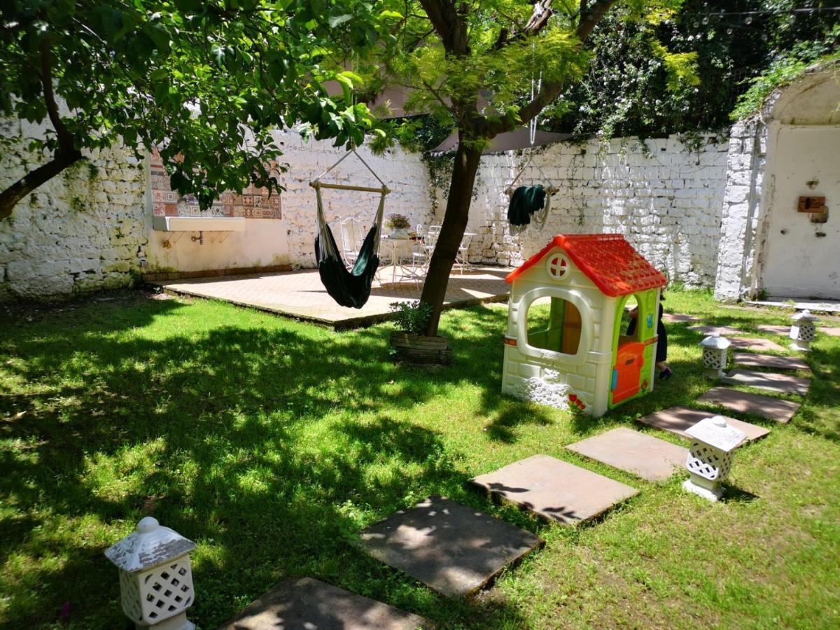 Bed and Breakfast The Foria House By House In Nápoles Exterior foto